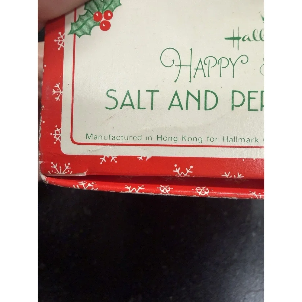 Hallmark Happy & Merry Snowman Salt Pepper Shakers NOS Original Box 3